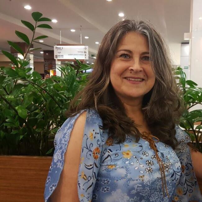 Babá em Pelotas: Fernanda