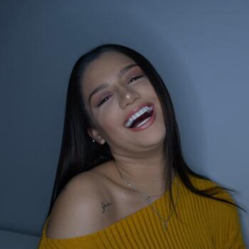 Nanny Fort Lee: Nicholle