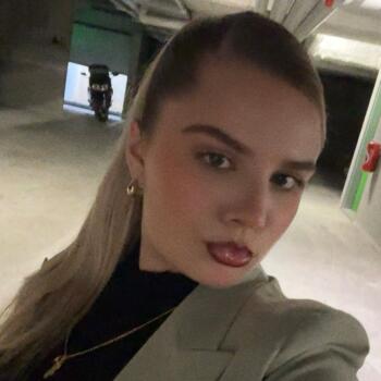 Babysitter in Le Blanc-Mesnil: Céline