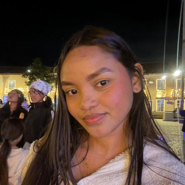 Niñera en Zipaquirá: Yini