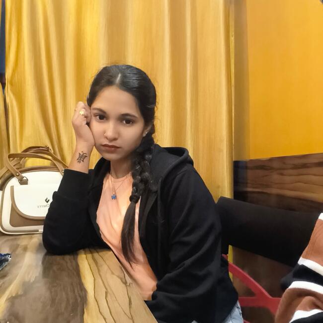 Rajpur Sonarpur में बेबीसिटर: Sutapa gain