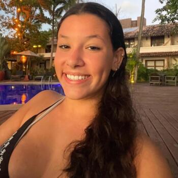 Babysitter in Ilhabela: Ana