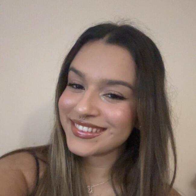 Babysitter in São Félix da Marinha: Maria