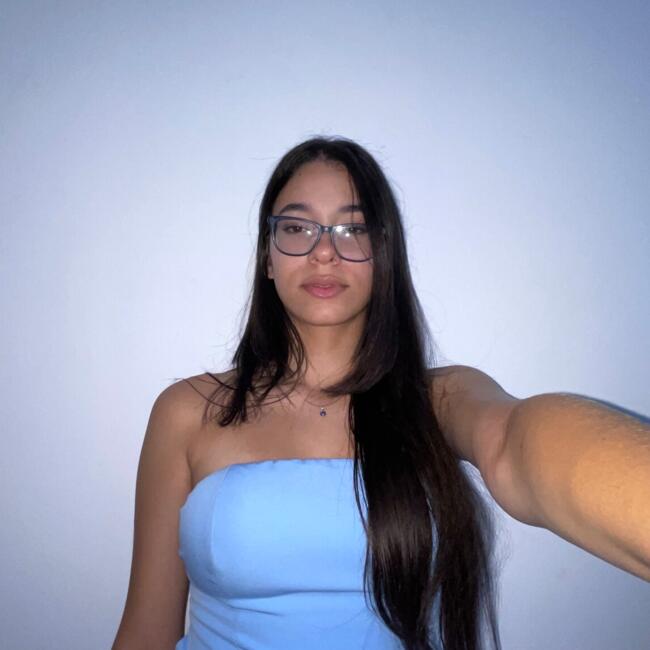 Babysitter in João Pessoa: Clara