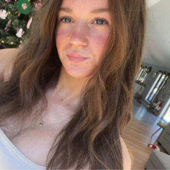 Babysitter Devonport: Ella