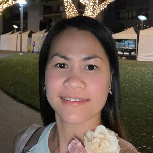 Babysitter in Gold Coast: Huong
