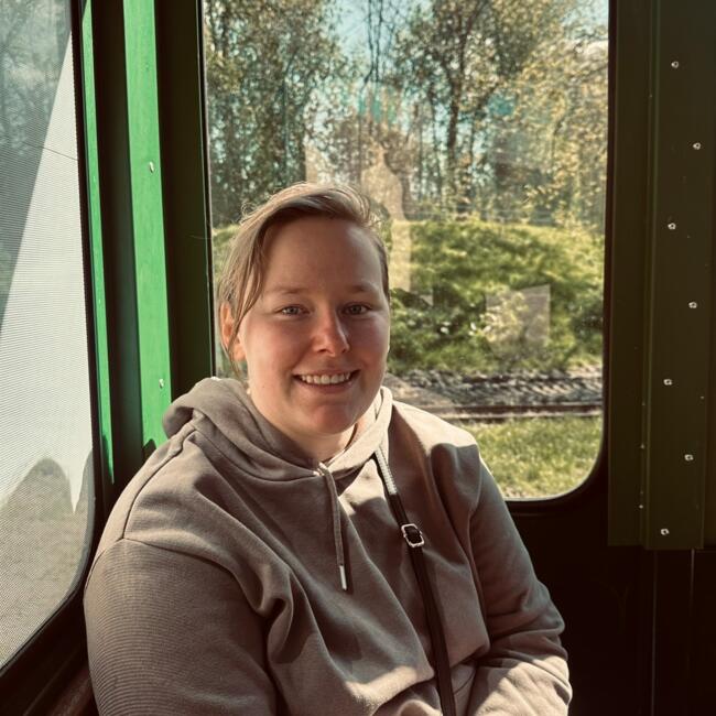 Babysitter in Brugge: Jana