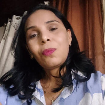 Babysitter στην περιοχή Μαρακάι: Milangela vanessa