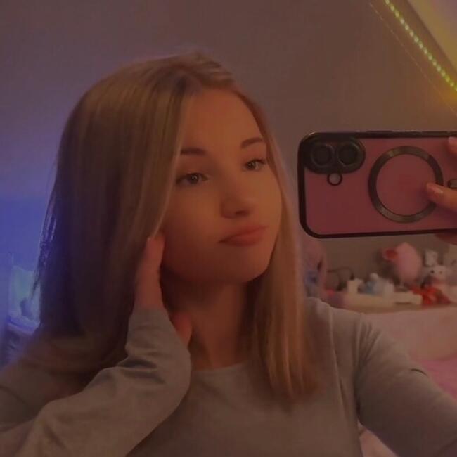 Babysitter in Wattignies: Fiona