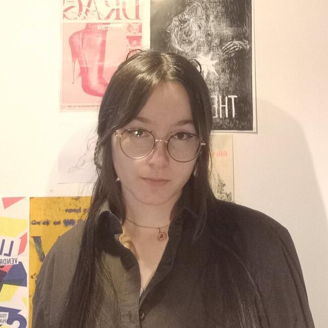 Babysitter in Paris: Margaux