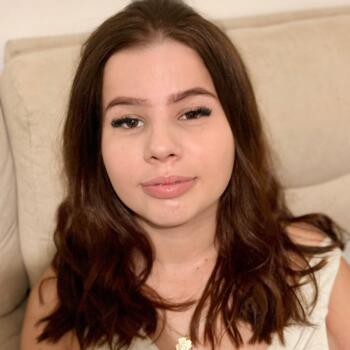 Babysitter in Parnamirim: Carla Beatriz