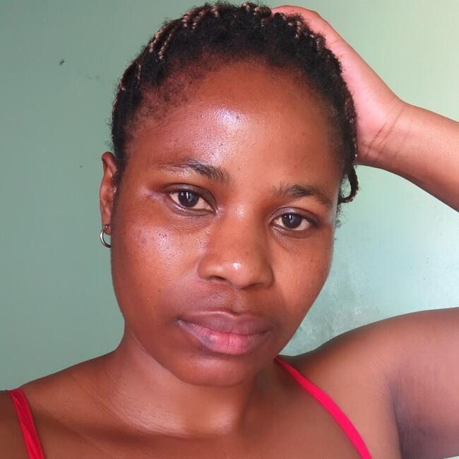 Babysitter in Soweto: Agnes Litsietsi