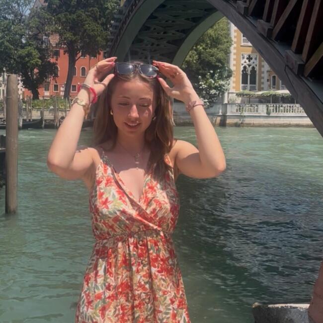 Babysitter in Arques: Victoire