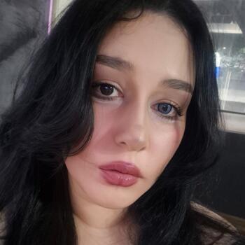 Babysitter in Caracas: Lourdes