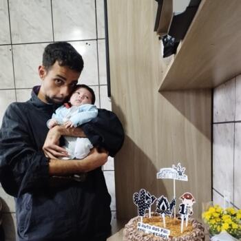 Babysitting job in Guarulhos: babysitting job Isaaqui