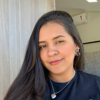 Emprego de babá em Avaré: Daliete