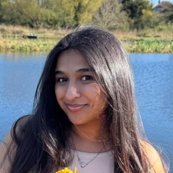 Babysitter Coventry: Aanya