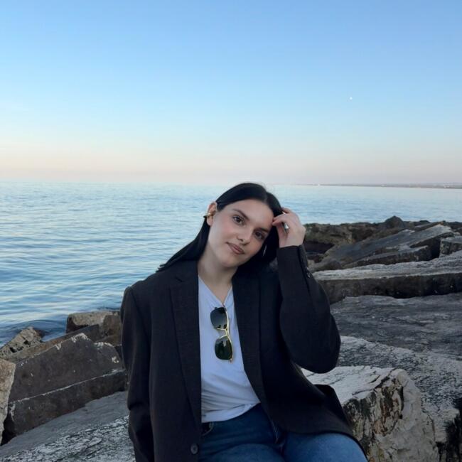 Babysitter in Rome: Rossella