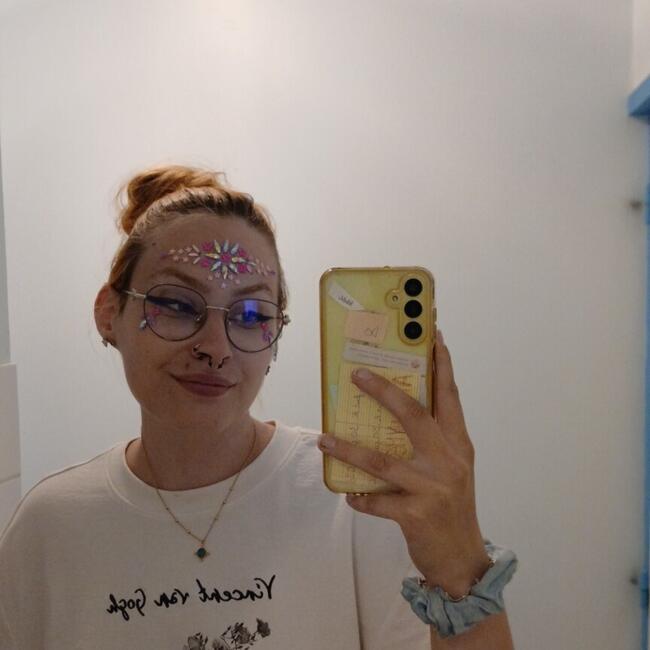 Babysitter in Bruay-la-Buissière: Sophie