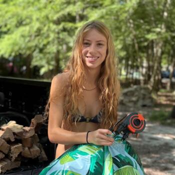 Babysitter in North Port: Abigail