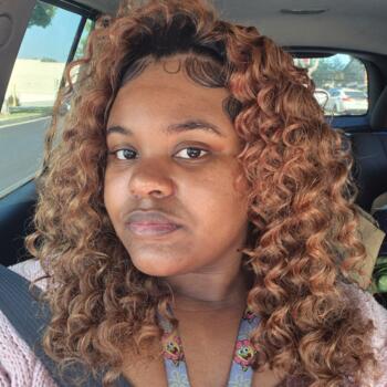 Babysitter in Inglewood: Lillian