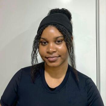 Babysitter in London: Mone