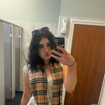 Babysitter Walsall: Aleksandra