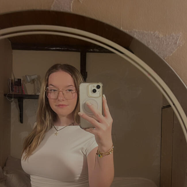 Babysitter in Cahors: Andrea