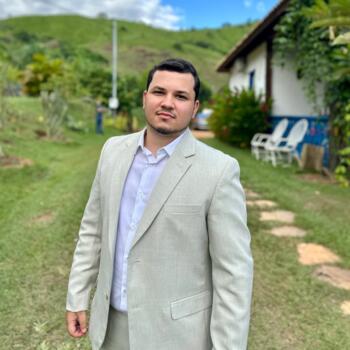 Emprego de babá em Palhoça: emprego de babá Moreira