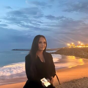 Babysitter in Bayonne: Maeva