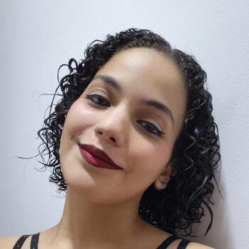 Babá em Uberlândia: Giovanna Cecília