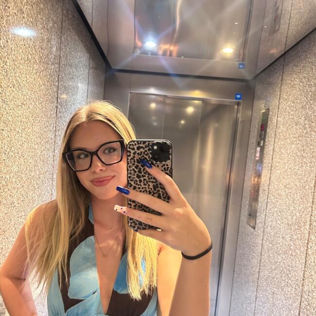 Babysitter in Ljubljana: Eva