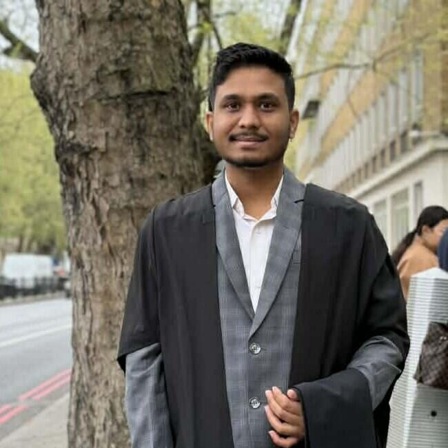 Nanny em Londres: Avishek