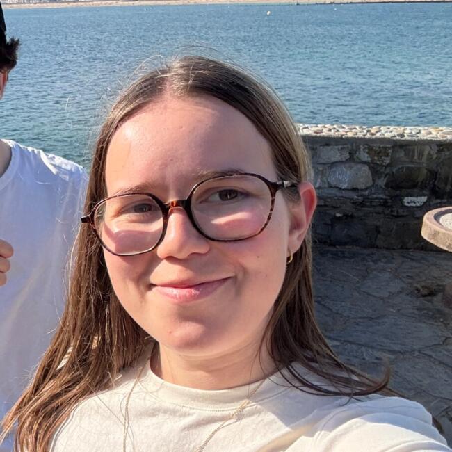 Baby-sitter à Guer: Lise