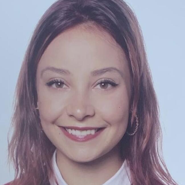 Babysitter in Lausanne: Ana