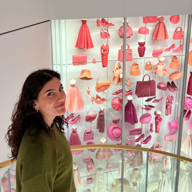 Babysitter in Le Rheu: Cloé