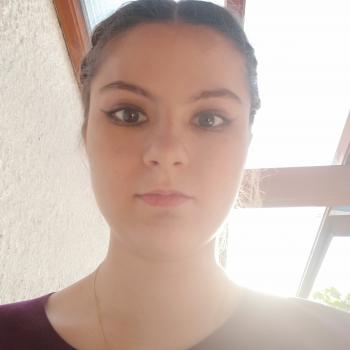 Baby-sitter Annecy: Eve-Angéline