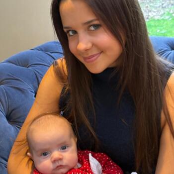 Babysitter in Royal Tunbridge Wells: Isabella