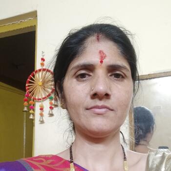 बेबीसिटर दिल्ली: Tara
