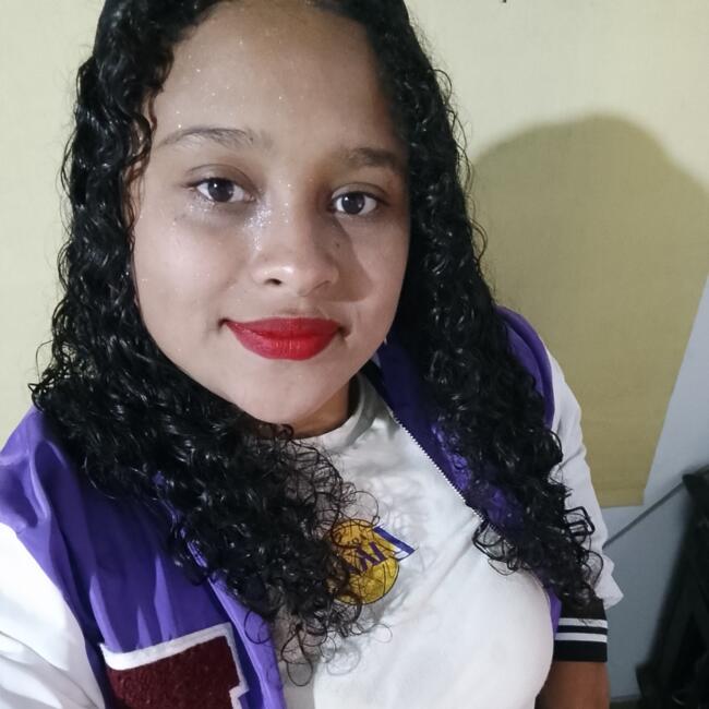 Babysitter in Bogotá: Nicol Andrea