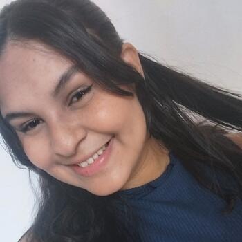 Emprego de babá em Itu: emprego de babá Raline