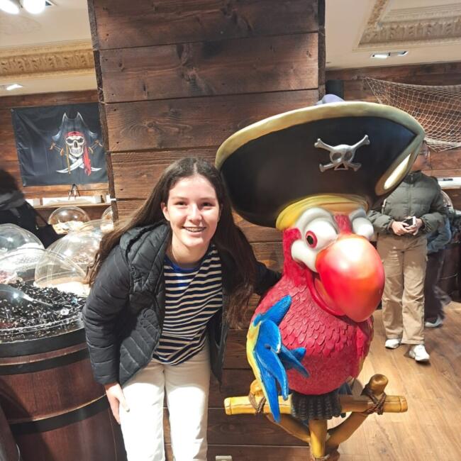 Babysitter in Pau: Lola