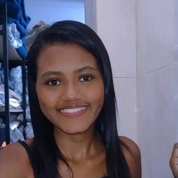 Babysitter Rio de Janeiro: Tailane