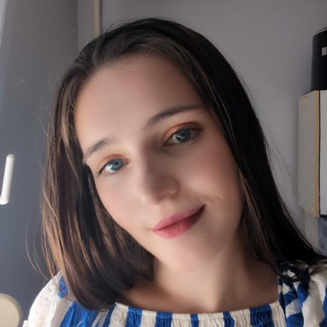 Babysitter in Moulins: Amélie