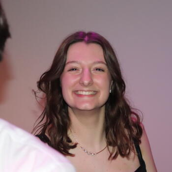 Babysitter in Nantes: Coline