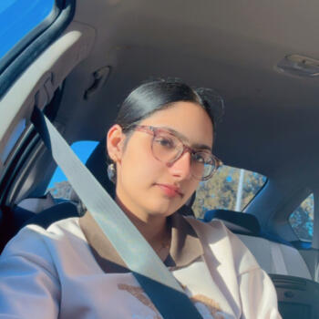 Babysitter in Pakenham East: Parveen