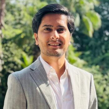 माता-पिता गुरुग्राम: Anubhav