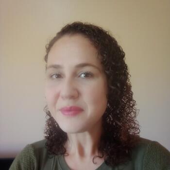 Babysitter in Novo Hamburgo: Gisele