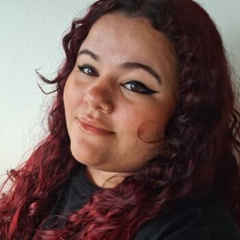 Babysitter in Guarujá: Alexia