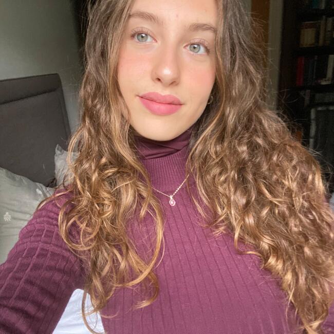 Babysitter a Oristano: Laura